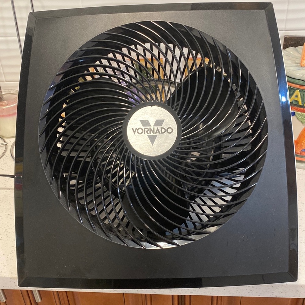 VORNADO FAN LIKE NEW